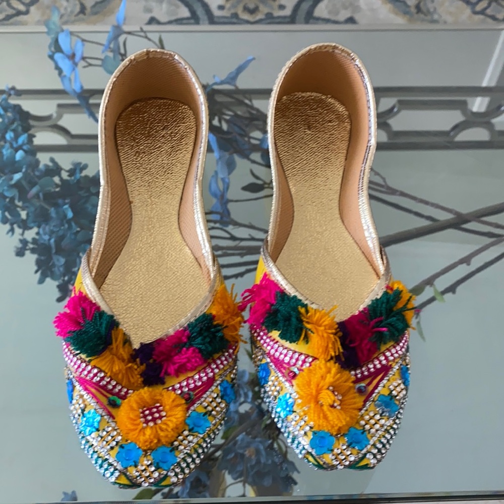 Afghan shoes